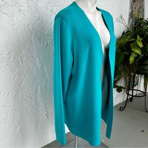 Beautiful Turquoise Sweater/Cardigan/Jacket Topper